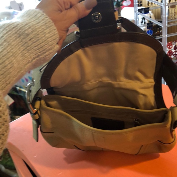 Coach shoulder bag - Picture 2 of 2